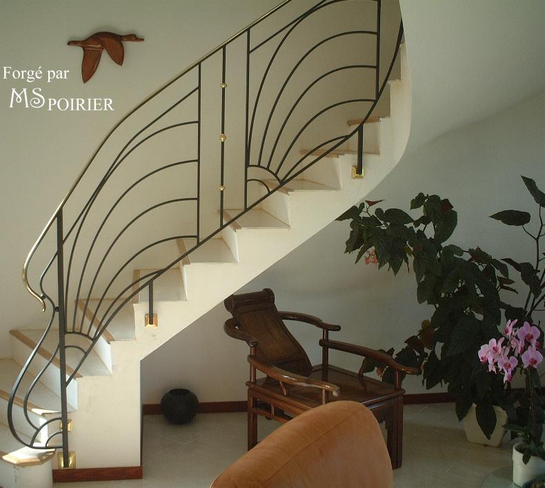 ferronnerie d'art décoratif moderne